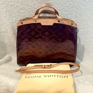 Louis Vuitton  Vernis Brea MM Amarante